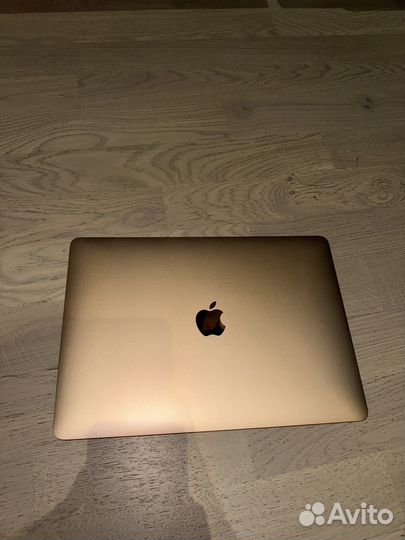 Macbook air 13-inch m1 сhip