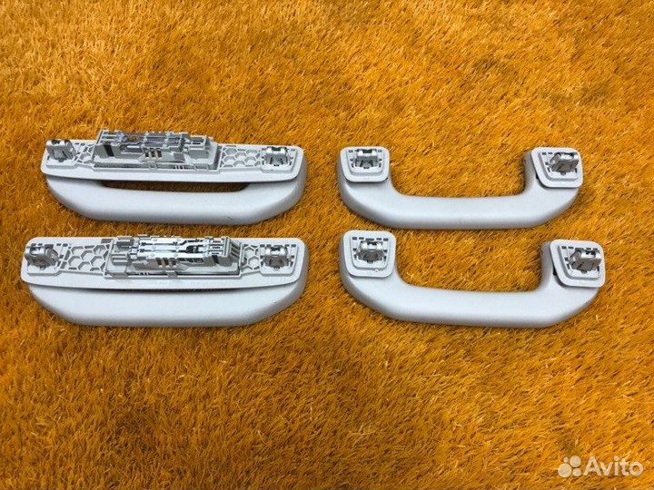 Ручка потолка Mercedes-Benz B-Class W246 270.910