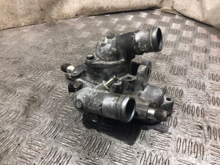 Корпус термостата Mitsubishi Lancer 10 4B11 2007