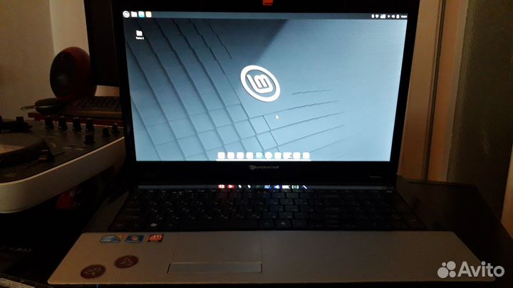 Ноутбук Packard Bell Easy note LM86