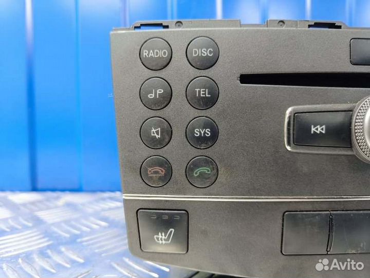 Магнитола Mercedes-Benz C-Class W204 1.8 M271820