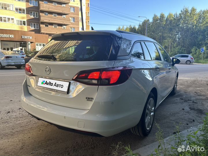 Opel Astra 1.6 AT, 2017, 130 000 км