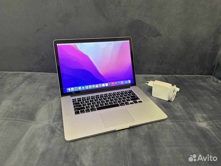 Apple MacBook Pro 15 2015 16/256gb