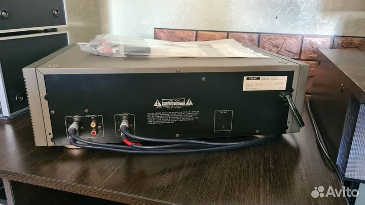 Кассетная дека Teac V-7000 в полном комплекте