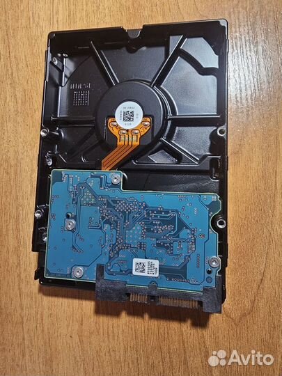 Жесткий диск 1TB toshiba