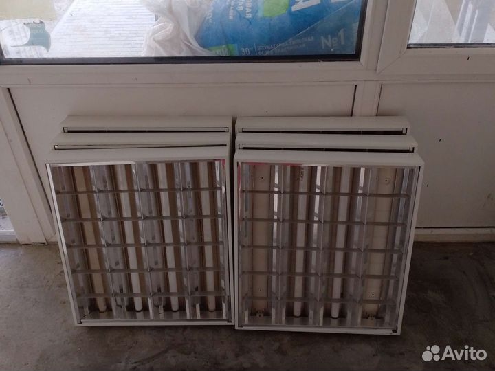 Светильник потолочный