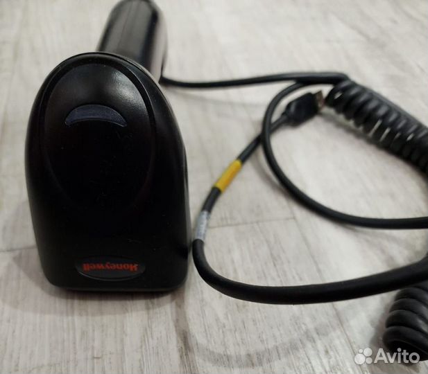 Сканер штрих кода honeywell Voyager 1250g