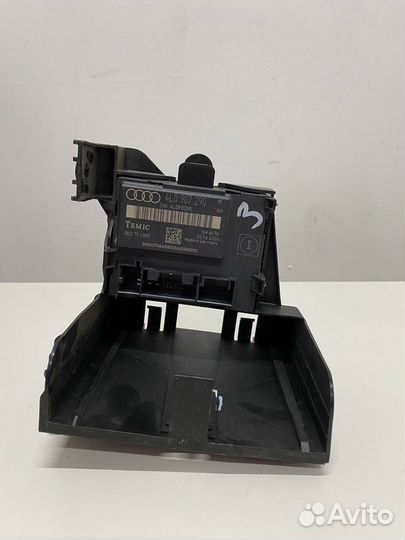 Б/У блок комфорта Audi Q7 4L BAR 4.2L 2006