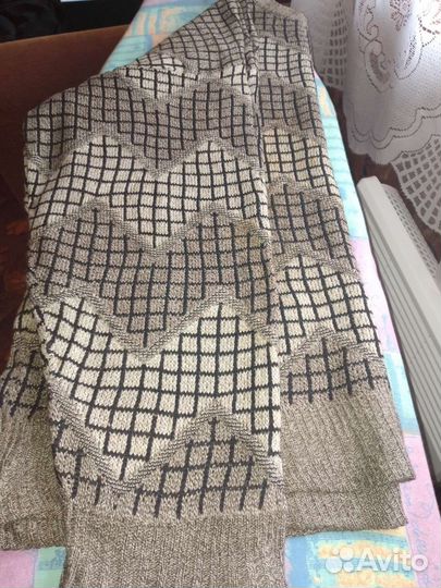 Свитер мужской