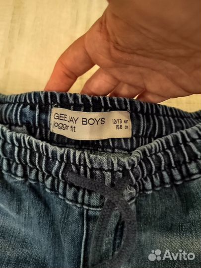 Джинсы для мальчика 158
