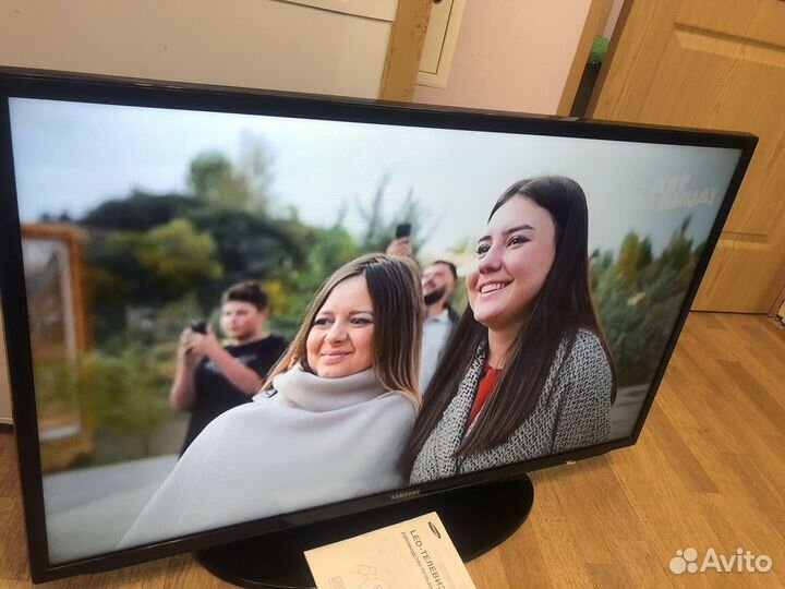 Samsung SMART tv UE40F5300