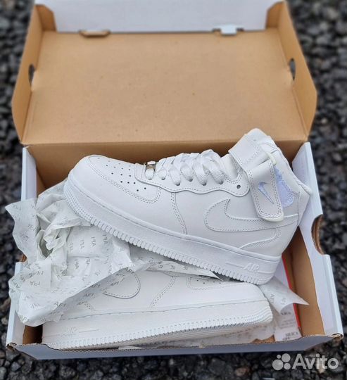 Кроссовки женские nike air force