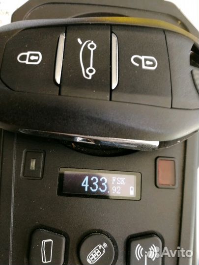 Cмарт ключ Пежо Peugeot 308 new 508