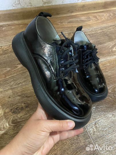 Полуботинки