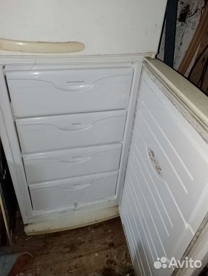 Холодильник бу