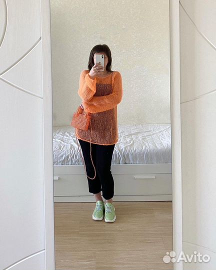 Вязаная паутинка из кидмохера