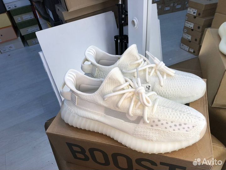 Adidas Yeezy Boost 350 V2 Bone