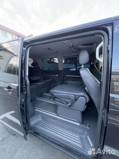 Volkswagen Multivan 2.0 AMT, 2015, 199 406 км
