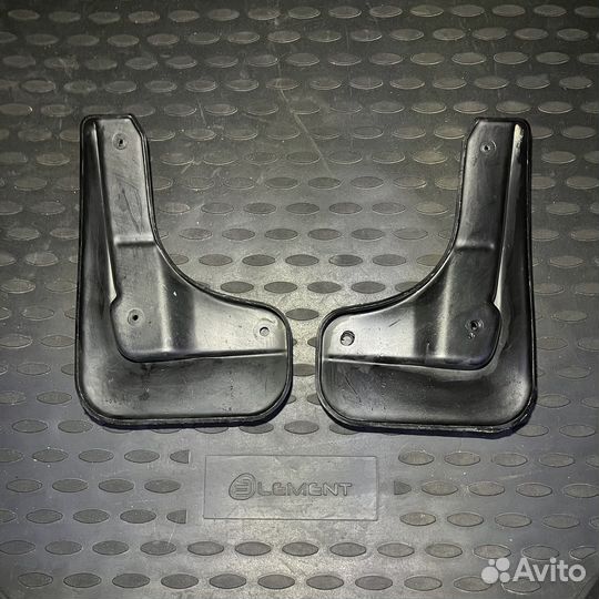 Брызговики передние на volkswagen polo седан