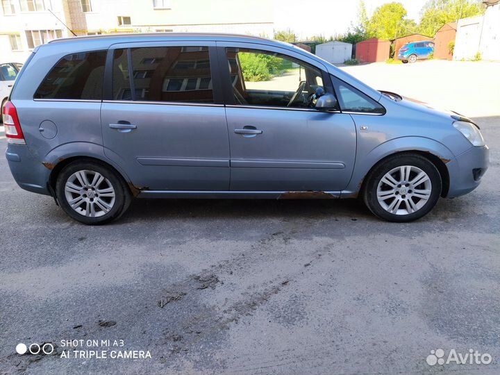 Opel Zafira 1.8 МТ, 2008, 158 542 км