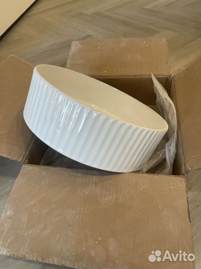 Раковина керамическая Vincea VBS-501 новая