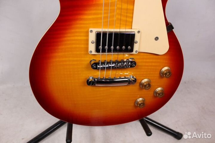 Blitz Les Paul by Aria Pro 2 (6120400605) Электрог