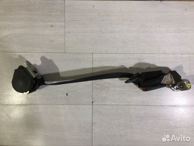 Ремень безопасности задний прав volkswagen golf 6