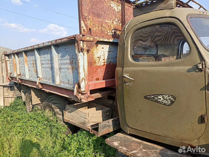 Бортовой грузовик ЗИЛ 157, 1989