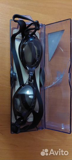 Очки для плавания Speedo