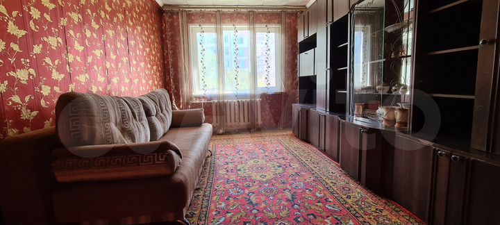 2-к. квартира, 43 м², 4/9 эт.