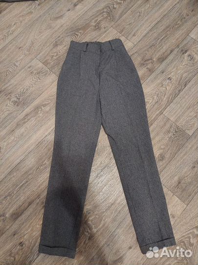 Костюм брючный женский 42-44