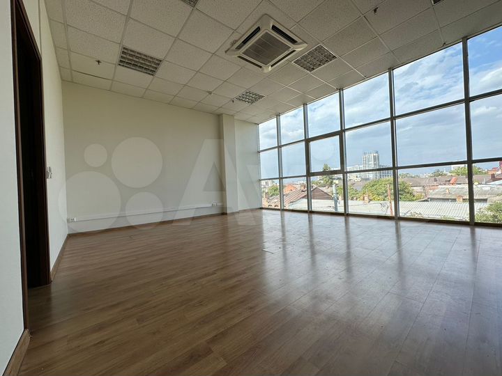 Офис, 61 м²