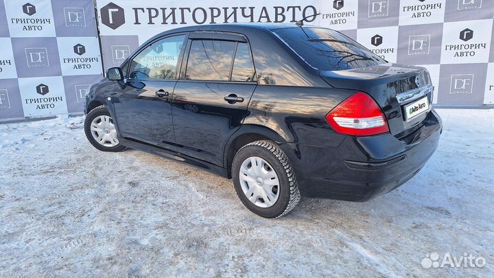 Nissan Tiida 1.6 МТ, 2013, 153 600 км