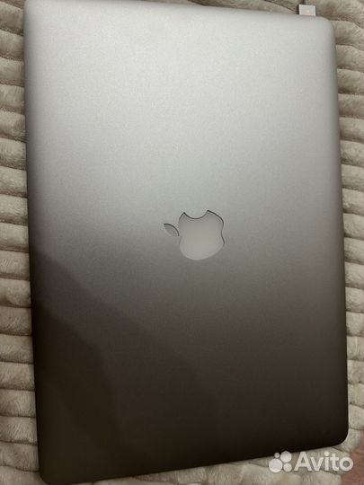 Apple macbook pro 15 retina 2015