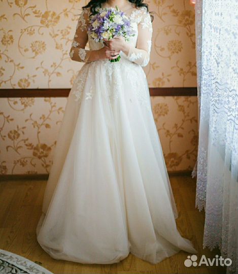 Свадебное платье