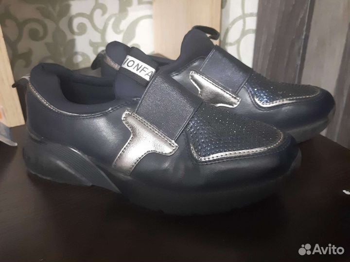 Туфли на девочку 34 размер