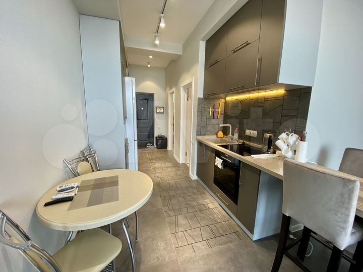 2-к. квартира, 45 м², 3/3 эт.