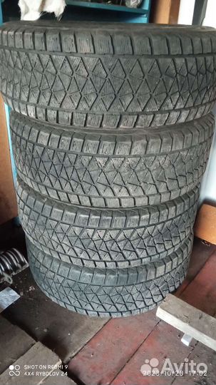 Bridgestone BlizzakDM V2 265/65/17