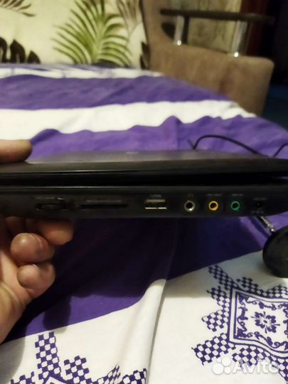 Автомобильный dvd плеер