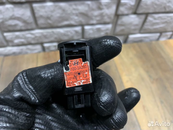 Kia Sorento Датчик света