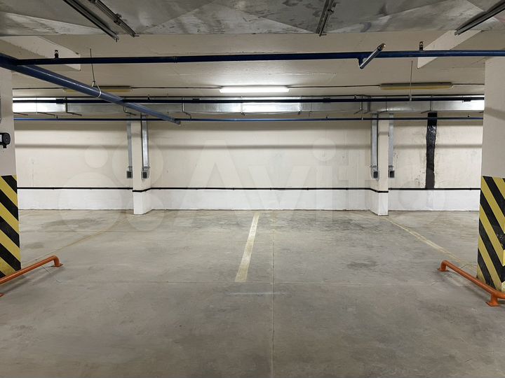 Машиноместо, 17 м²