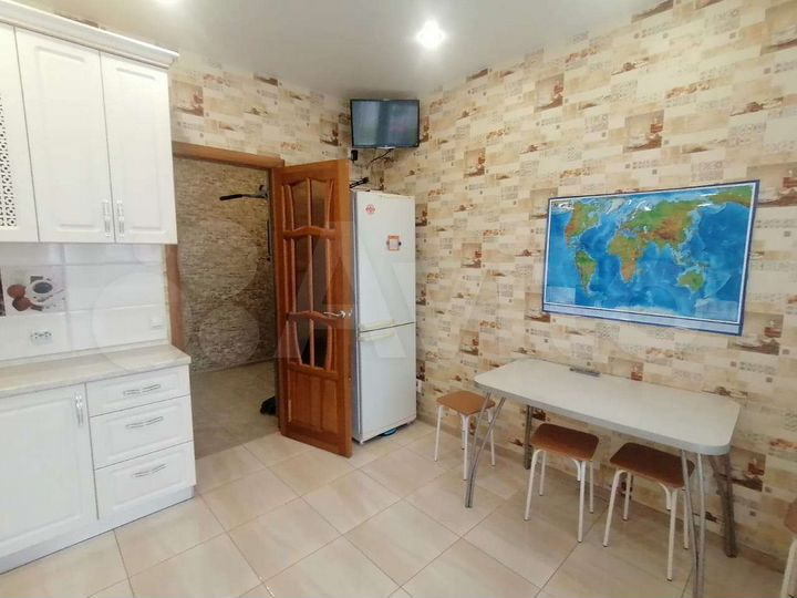 3-к. квартира, 70,7 м², 1/9 эт.