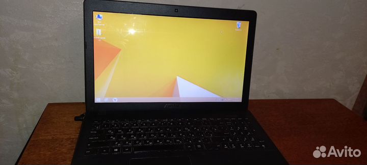 Ноутбук asus