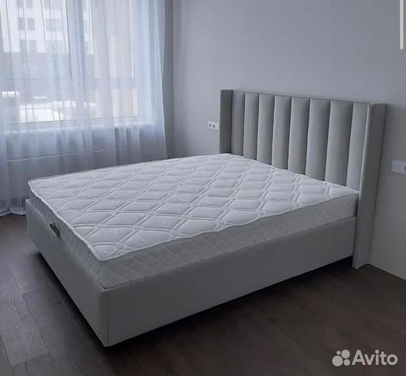 Кровать двухспальная новая