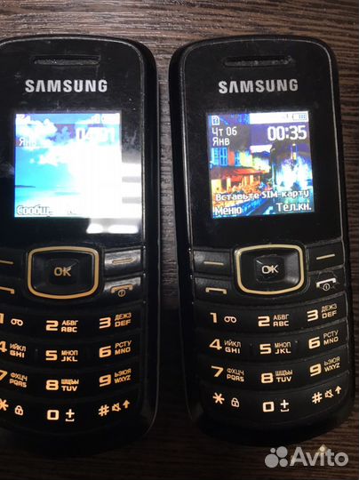 Телефон Samsung E1080