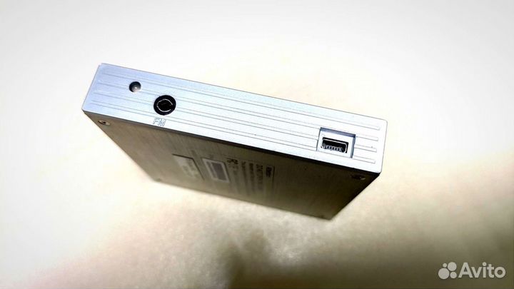 Тюнер AVerMedia AverTV USB2.0 plus