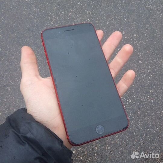 iPhone 8 Plus, 64 ГБ