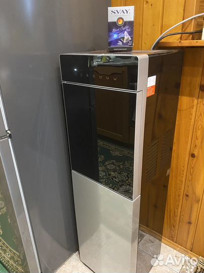 Напольный кулер для воды Ecotronic M15-lxkem