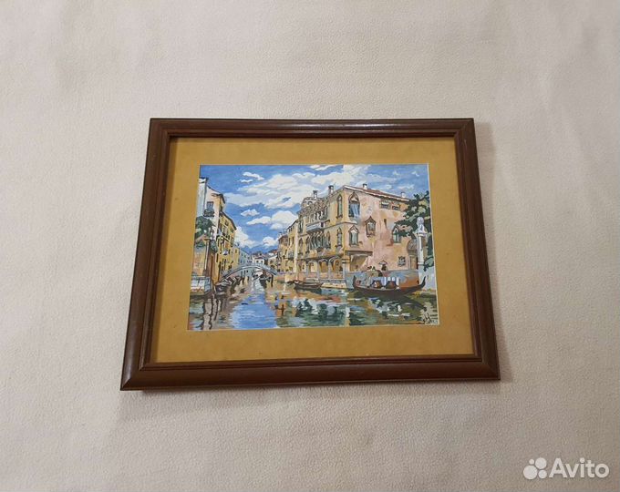 Картина в раме под стеклом
