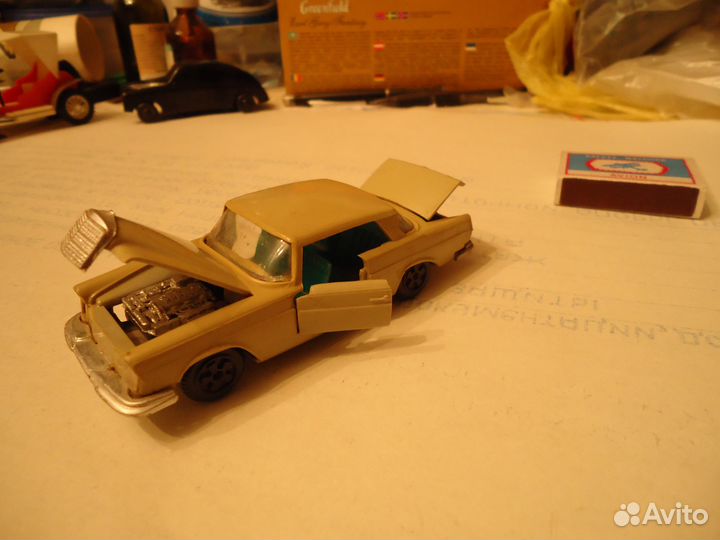 Модель Мерседес советскую